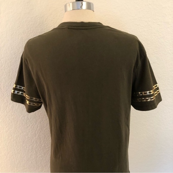 Guess Olive Green and Gold T-Shirt VTG - Picture 4 of 10